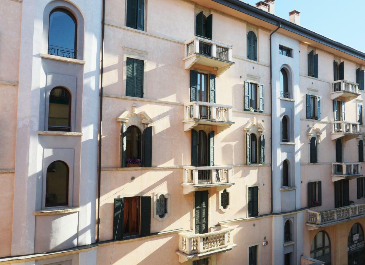 Pied A Terre - Atelier Daire Verona Dış mekan fotoğraf